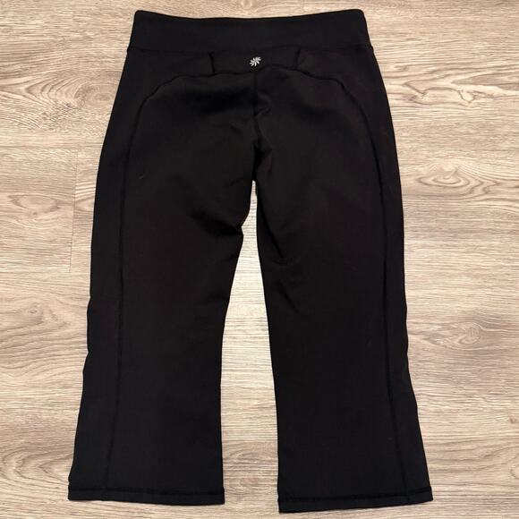 Athleta Women Kick Booty Straight Leg Crop Black Capri Yoga Pant Leggings Medium - Picture 2 of 7